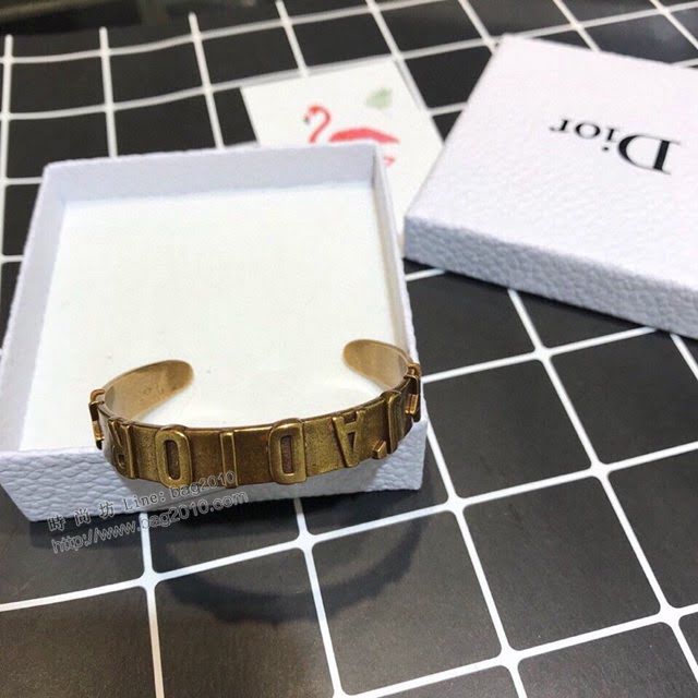 Dior飾品 迪奧經典熱銷款JADIOR天然綠松石銀色開口手鐲  zgd1232